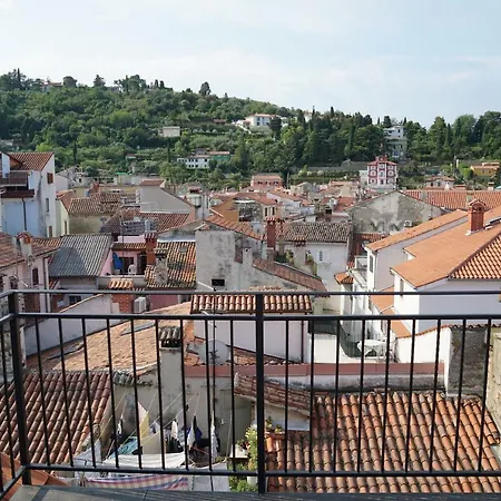 Apartment Svobode Piran